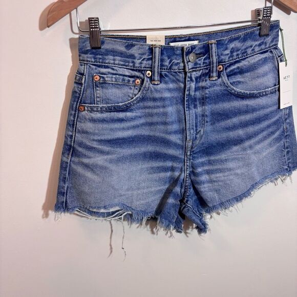 AE77  American Eagle The High Rise Cuff-OFF Medium Wash 27 Jean Shorts NEW - Picture 3 of 13